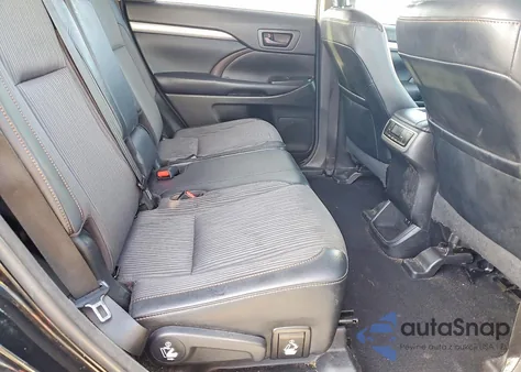 2018 Toyota Highlander Le Plus from USA, damaged, VIN 5TDZZRFH4JS287162